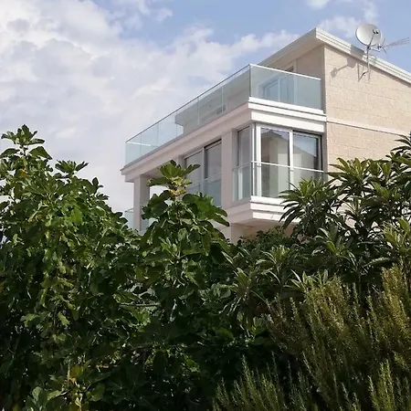 Konukevi Perla Dalmatica 4*